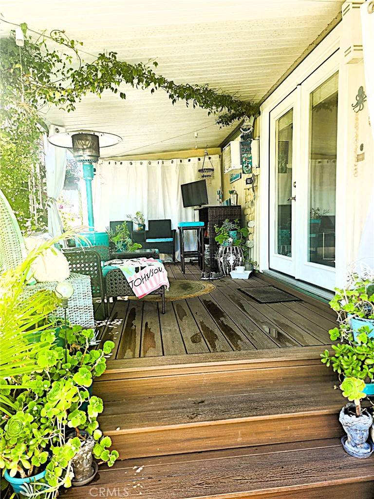 Yucaipa, CA 92399,12830 6th #43