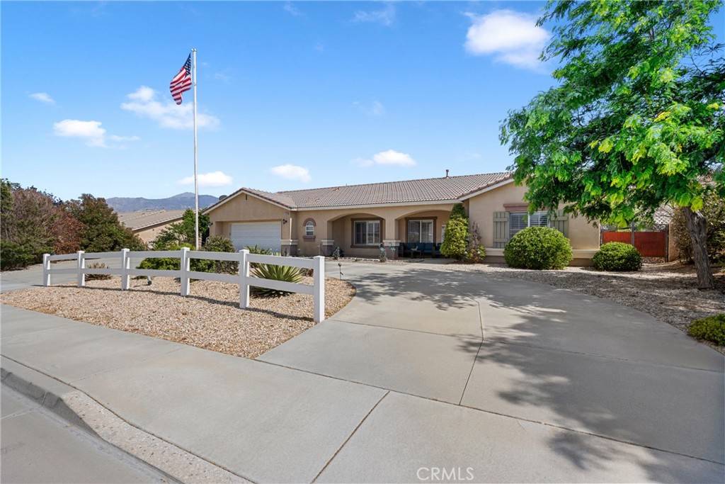 Banning, CA 92220,1410 Charles ST