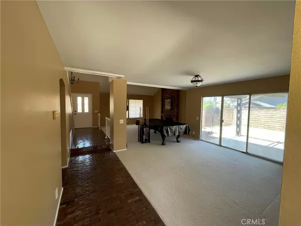Corona, CA 92878,1787 Greenview AVE
