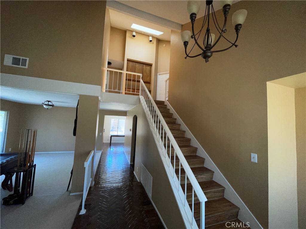 Corona, CA 92878,1787 Greenview AVE
