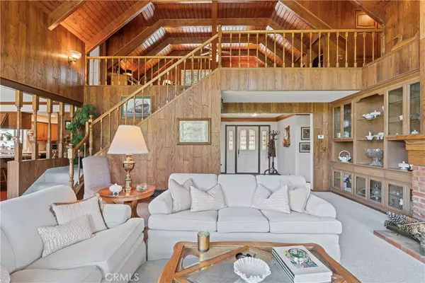 Lake Arrowhead, CA 92352,524 Golf Course RD