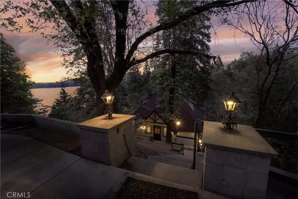 362 Ca-173, Lake Arrowhead, CA 92352