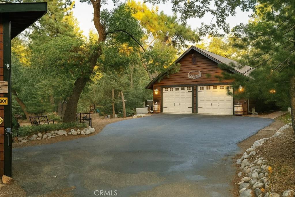 Running Springs, CA 92382,32383 Pine Manor LN #634