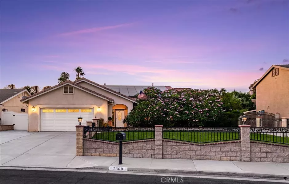 7369 Linares AVE, Jurupa Valley, CA 92509