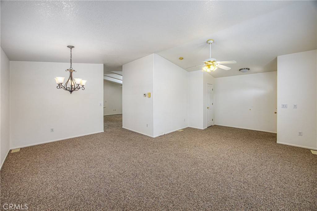 Highland, CA 92346,3850 Atlantic AVE #77