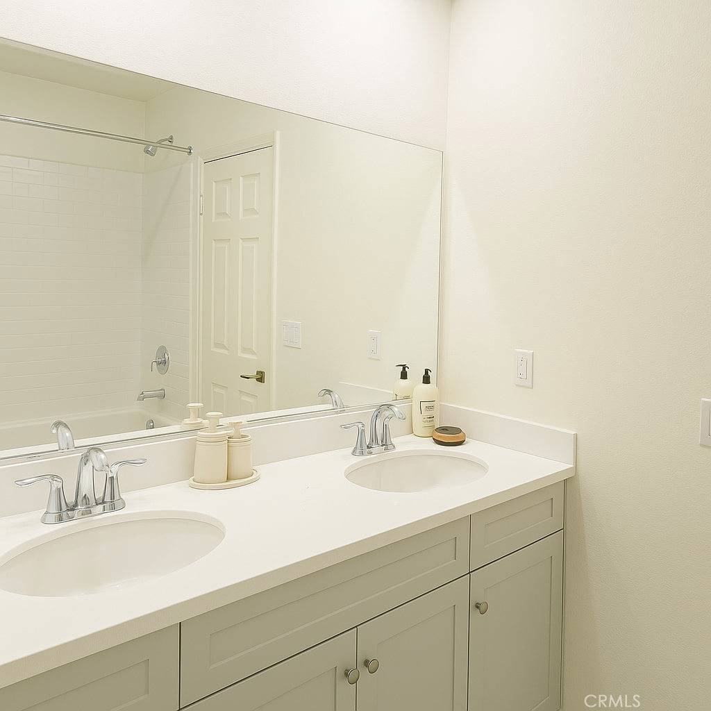 Ontario, CA 91761,3906 E Coronado Privado