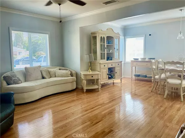 San Bernardino, CA 92404,7106 Elmwood RD