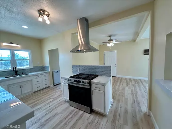 Trona, CA 93562,13407 Holly ST