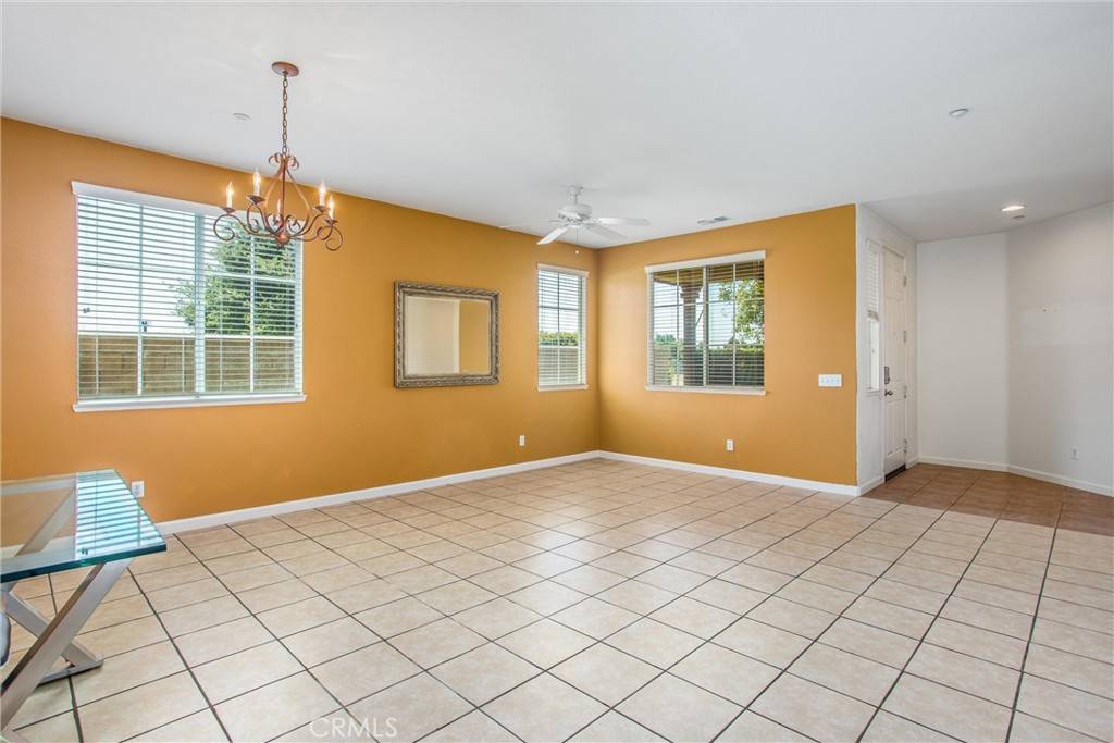 Redlands, CA 92374,1802 Pummelo DR