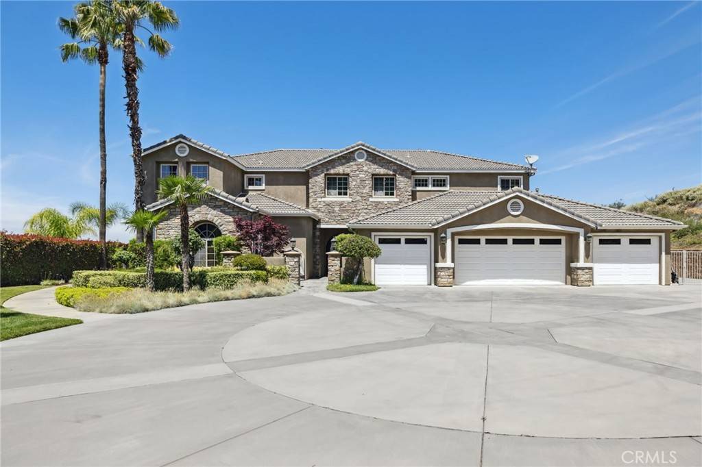 36472 County Line RD, Yucaipa, CA 92399
