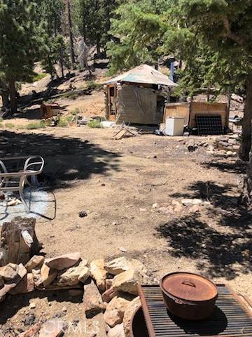 Angelus Oaks, CA 92305,0 Rainbow LN