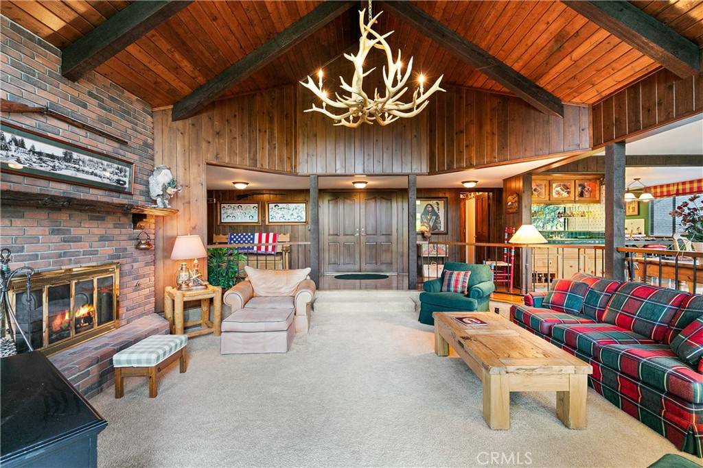 Lake Arrowhead, CA 92352,361 Riviera DR