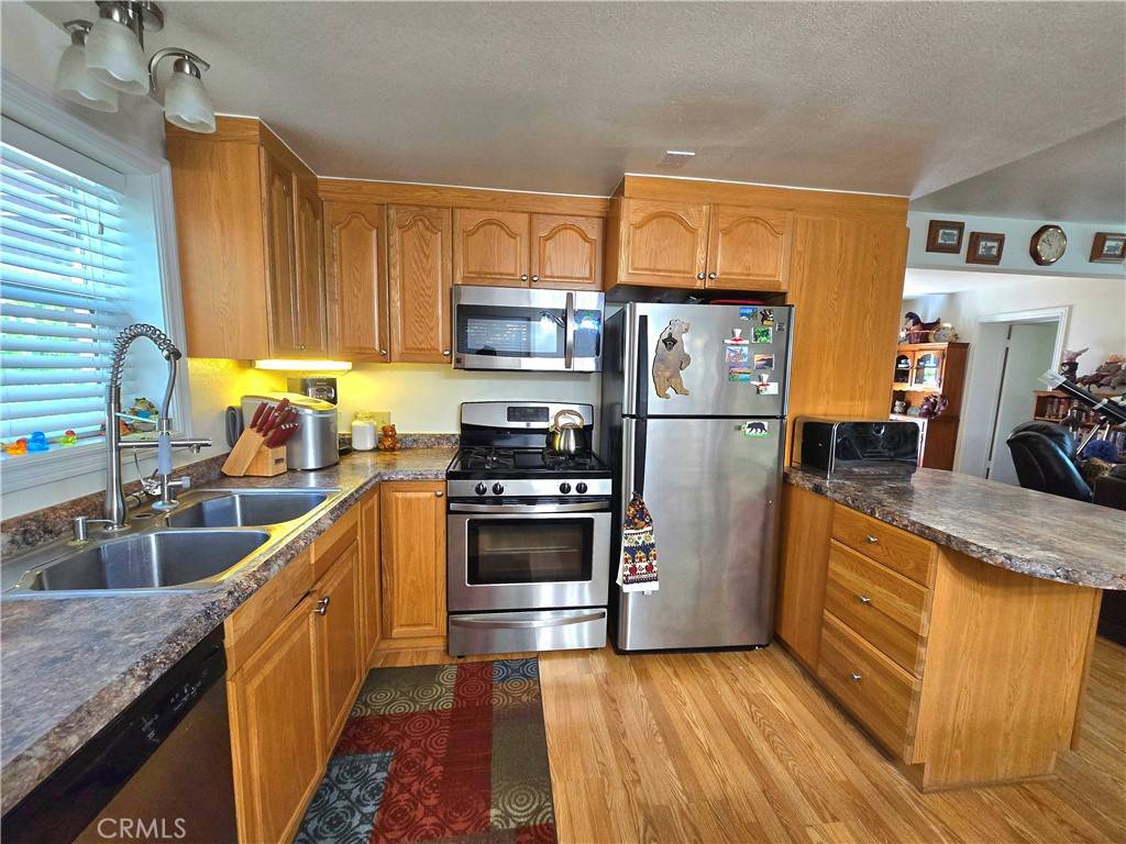Running Springs, CA 92382,2445 Spring DR