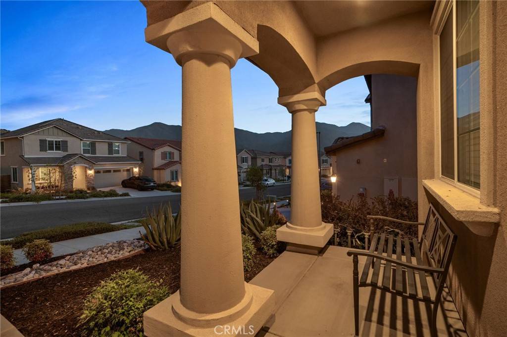 Corona, CA 92883,11824 Stonefield DR
