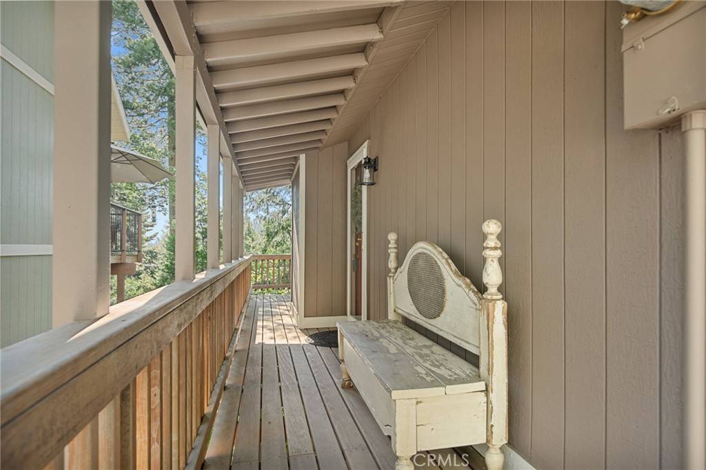 Lake Arrowhead, CA 92352,699 Pinnacle DR