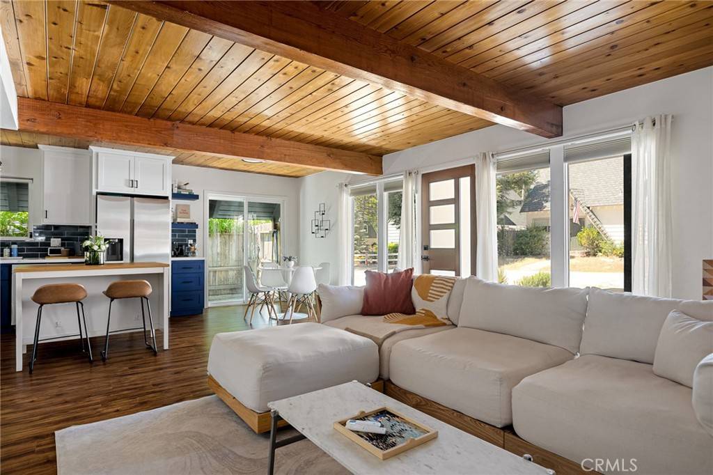 Lake Arrowhead, CA 92352,345 Maple DR