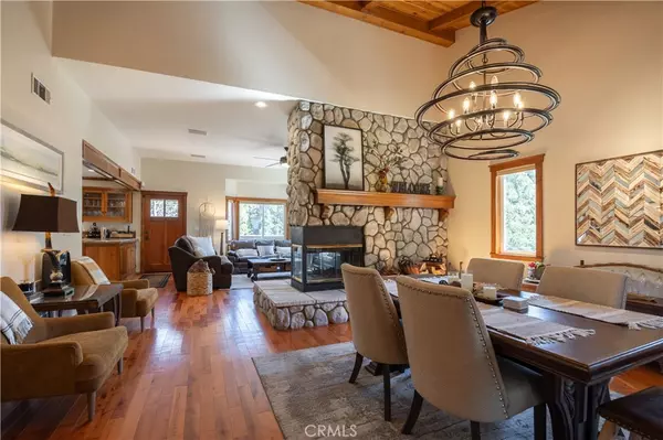 Lake Arrowhead, CA 92352,813 Brentwood DR