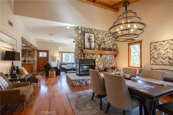 Lake Arrowhead, CA 92352,813 Brentwood DR
