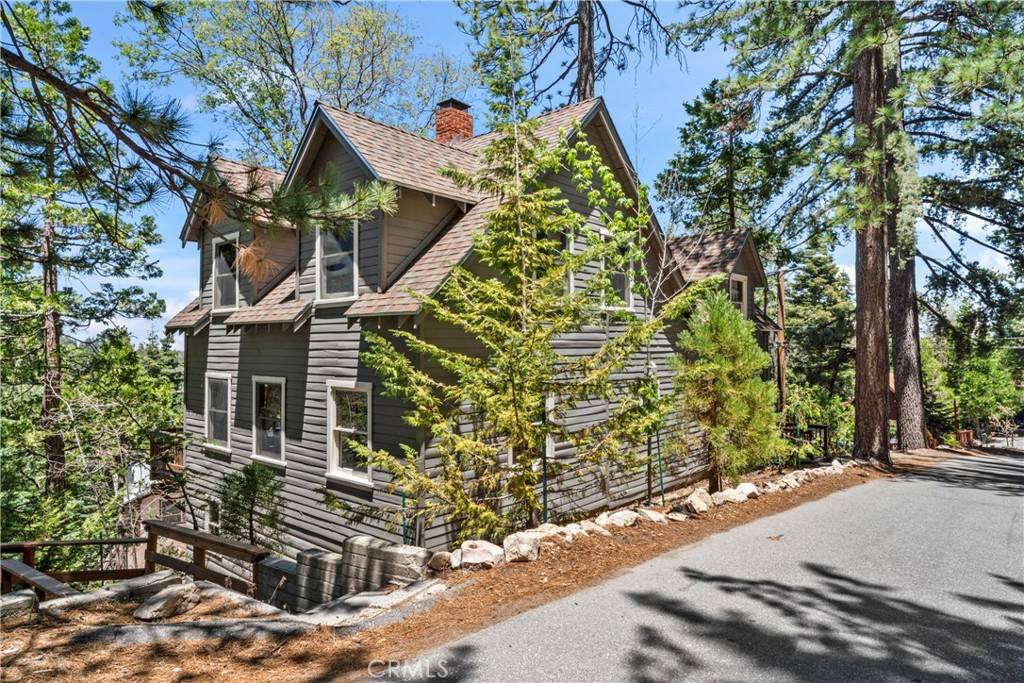 Twin Peaks, CA 92391,600 Rose LN