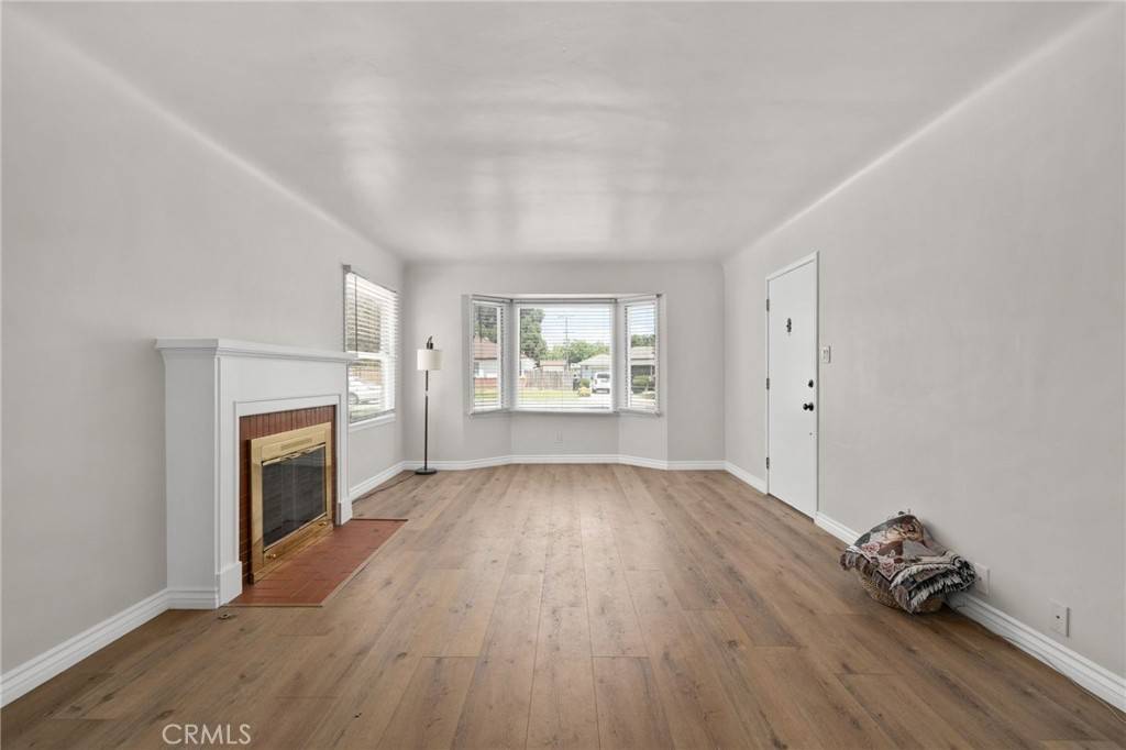 San Bernardino, CA 92404,3476 Leroy ST