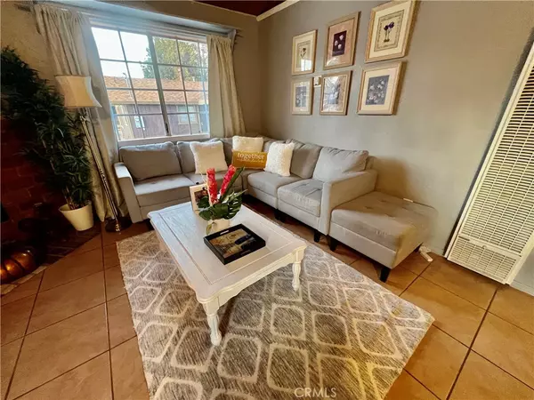 Sugarloaf, CA 92386,165 Sunset LN