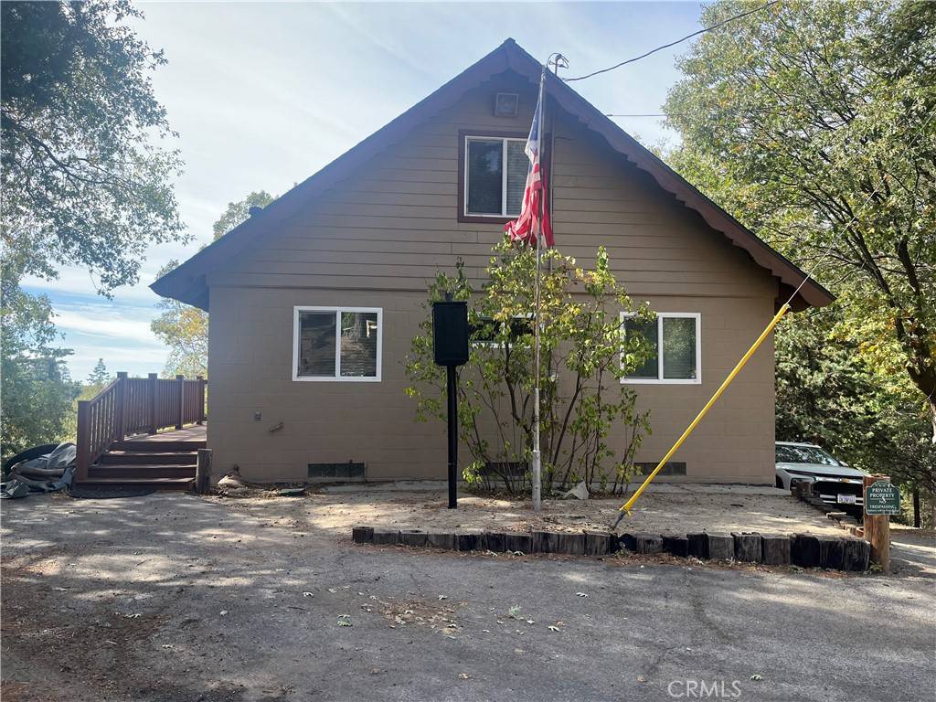 6070 Manzanita CT, Angelus Oaks, CA 92305