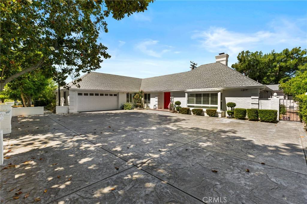 3120 Parkside DR, San Bernardino, CA 92404