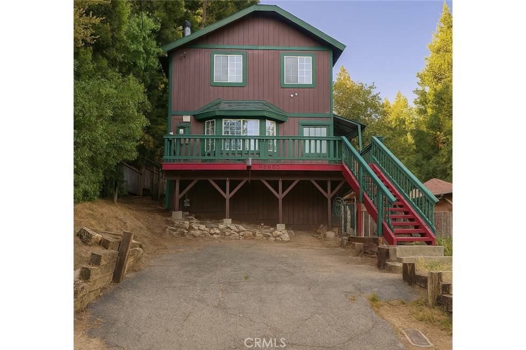 23690 Hillside DR, Crestline, CA 92325