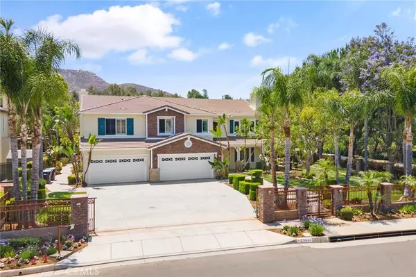 2394 Old Heritage RD, Riverside, CA 92503