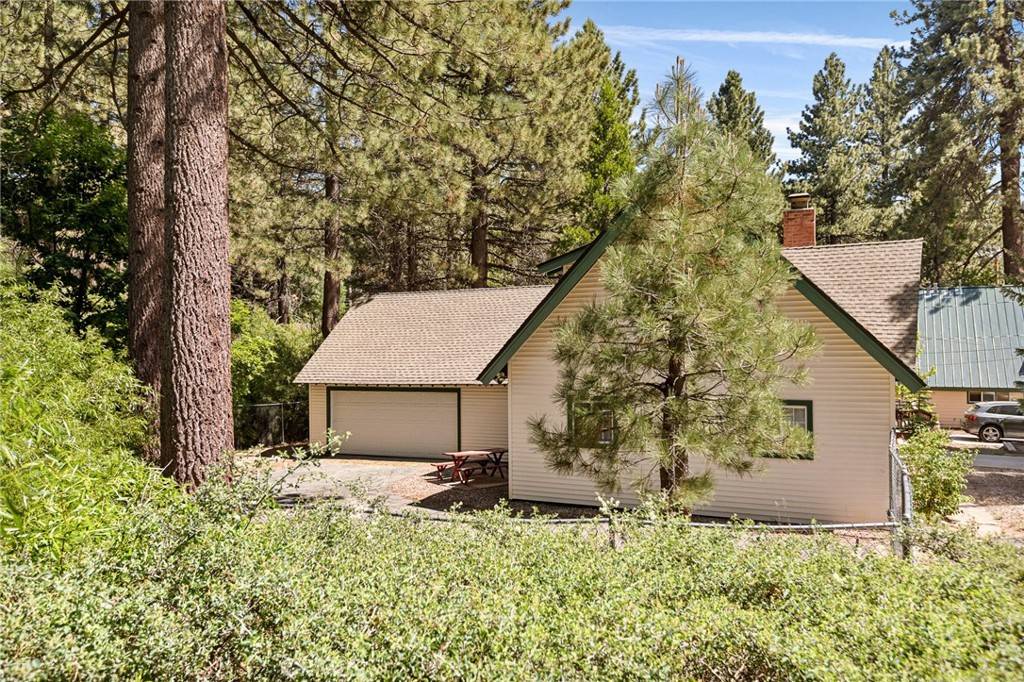 33712 Green Valley Lake RD, Green Valley Lake, CA 92341