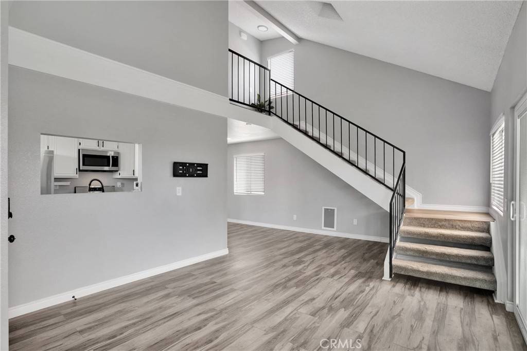 Victorville, CA 92392,12178 Galaxy ST