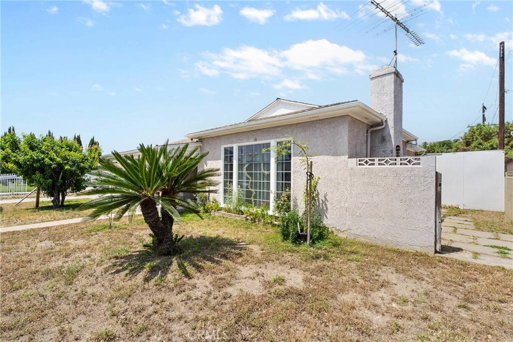 Fontana, CA 92336,7726 Blanchard AVE