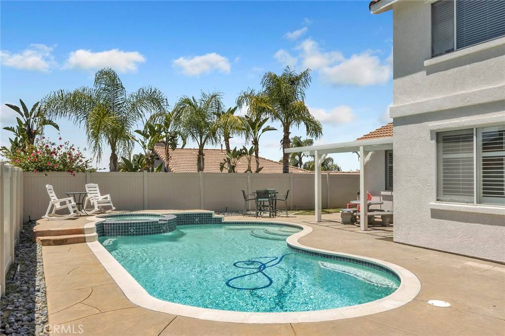 Highland, CA 92346,7627 Alta VIS