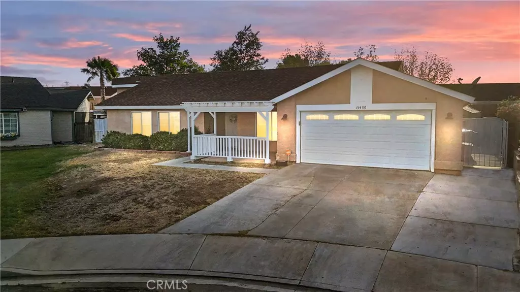 13400 Solitude CIR, Victorville, CA 92392