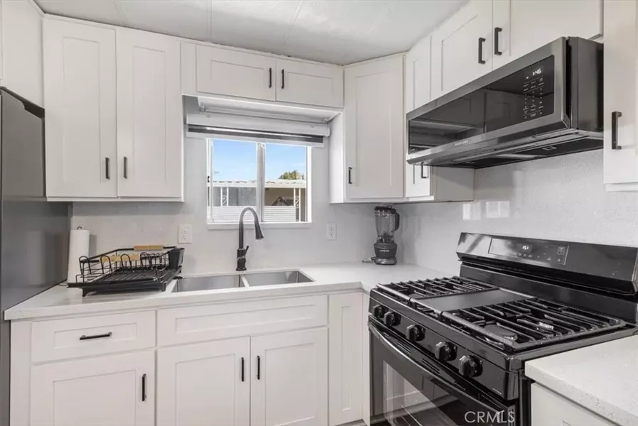 26871 Alessandro #18, Moreno Valley, CA 92555
