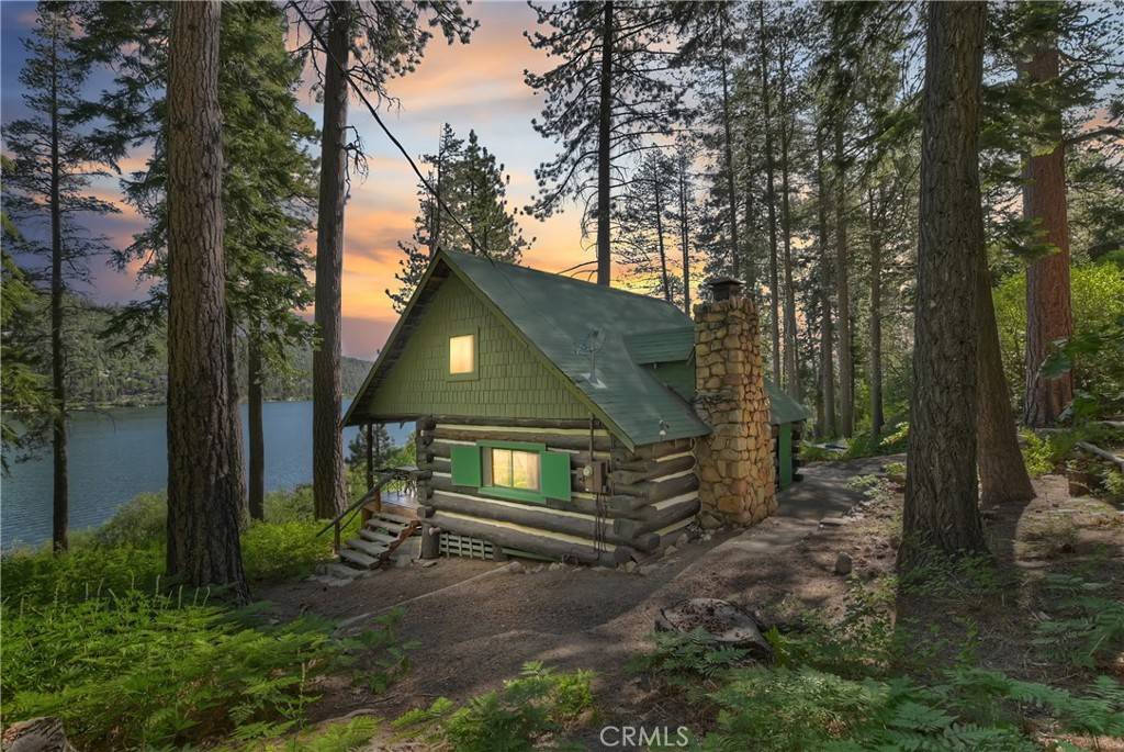 51 Big Bear Trail, Big Bear Lake, CA 92315