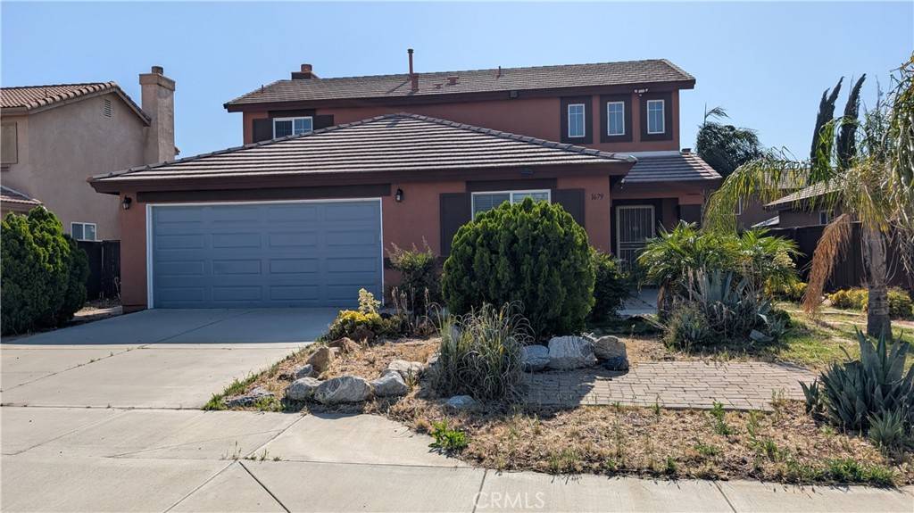 1679 Stoneside DR, Hemet, CA 92545