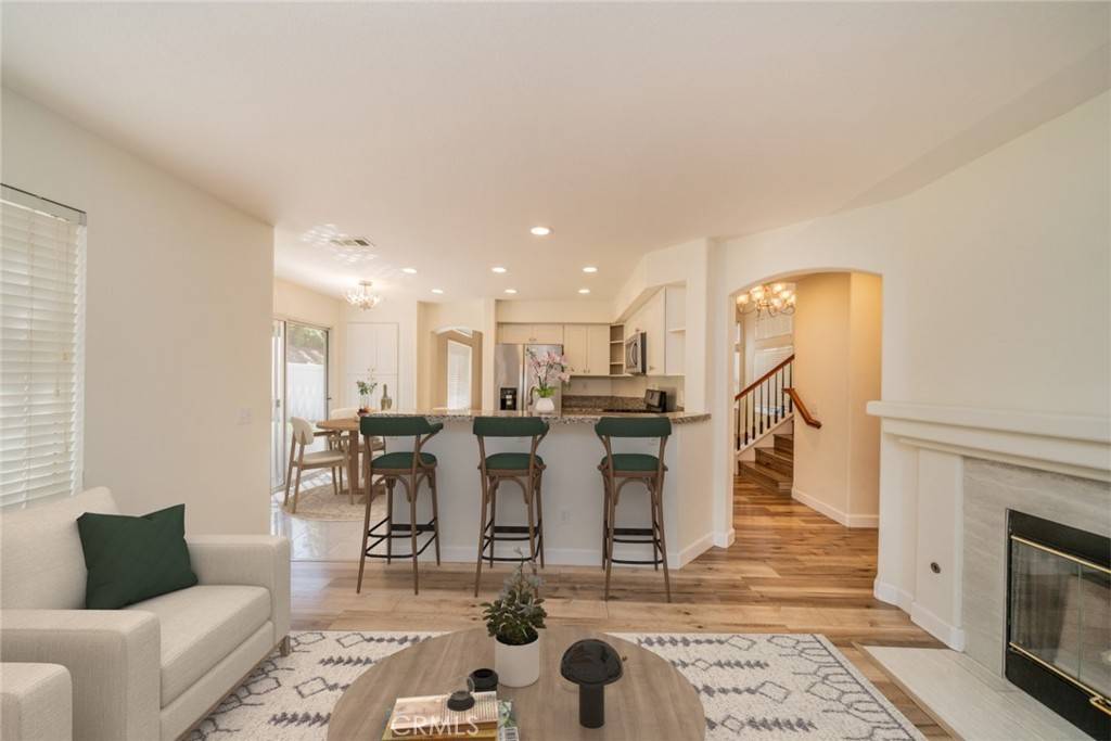 Corona, CA 92881,930 Ferndale DR
