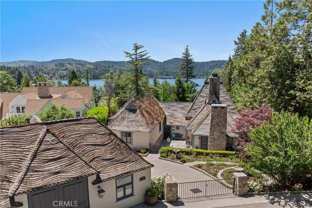 Lake Arrowhead, CA 92352,28233 North Shore RD
