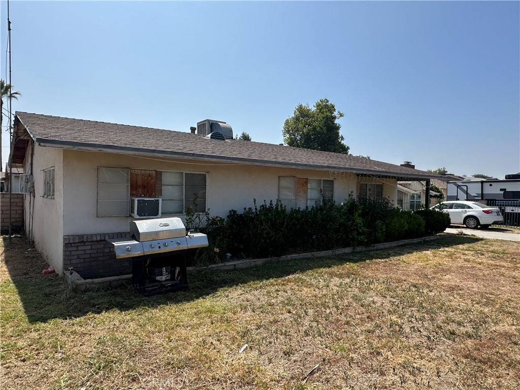 Colton, CA 92324,974 Grand AVE