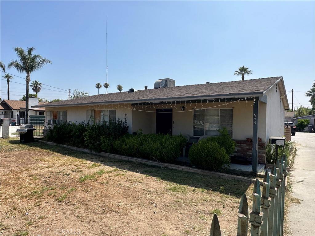 974 Grand AVE, Colton, CA 92324