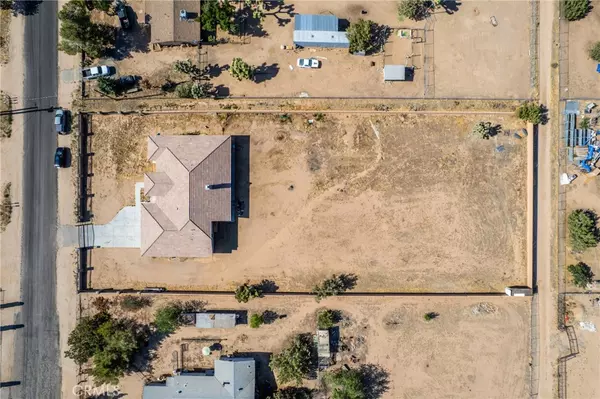 Hesperia, CA 92345,9121 6th AVE