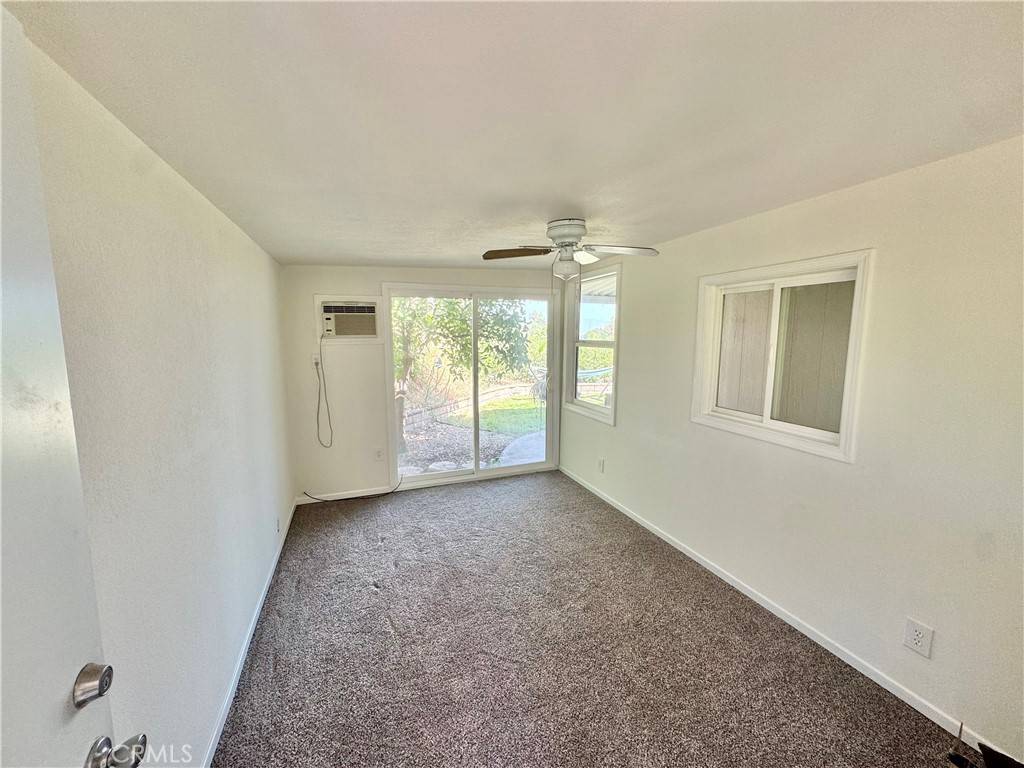 Highland, CA 92346,4040 Piedmont #289
