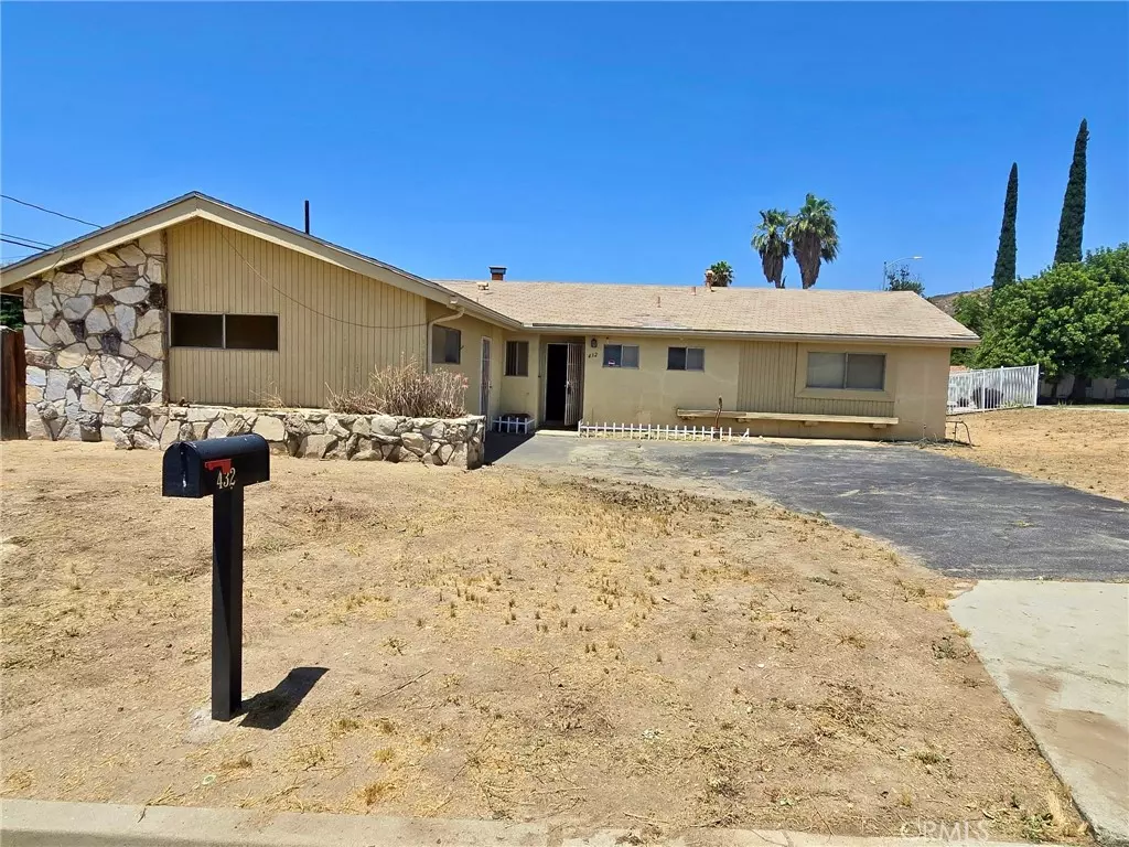 Banning, CA 92220,432 Pendleton RD