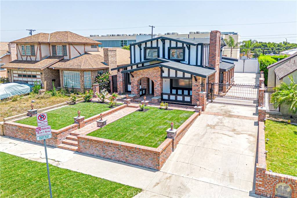 5334 S Victoria AVE, Los Angeles, CA 90043