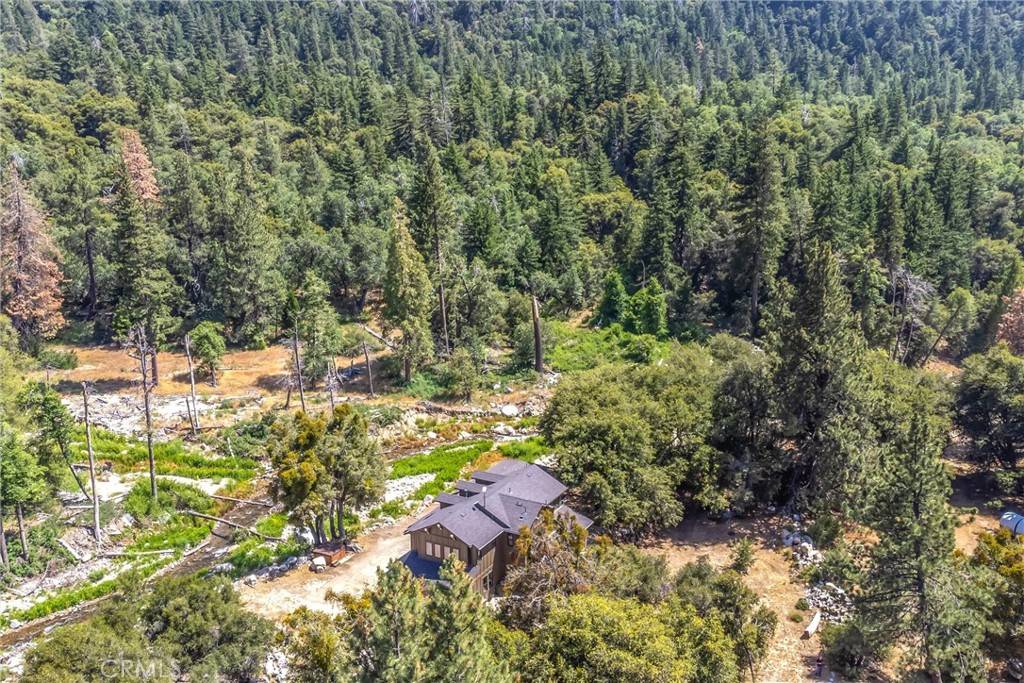 Angelus Oaks, CA 92305,38948 7 Oaks RD