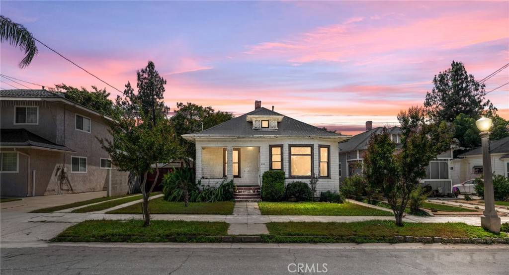 Redlands, CA 92373,238 Myrtle ST