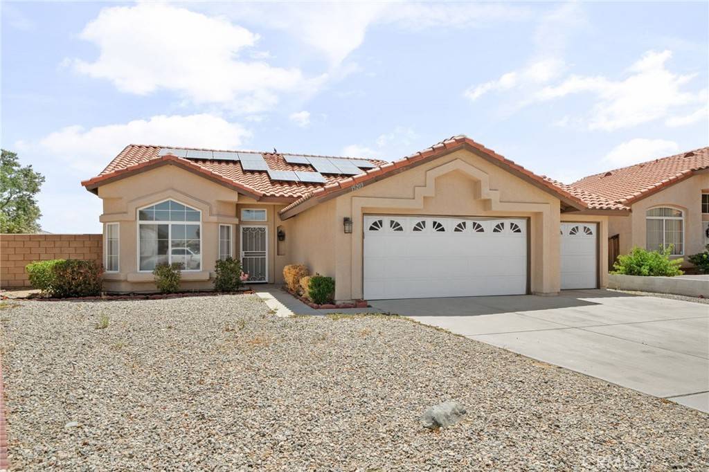 15203 Zircon DR, Victorville, CA 92394