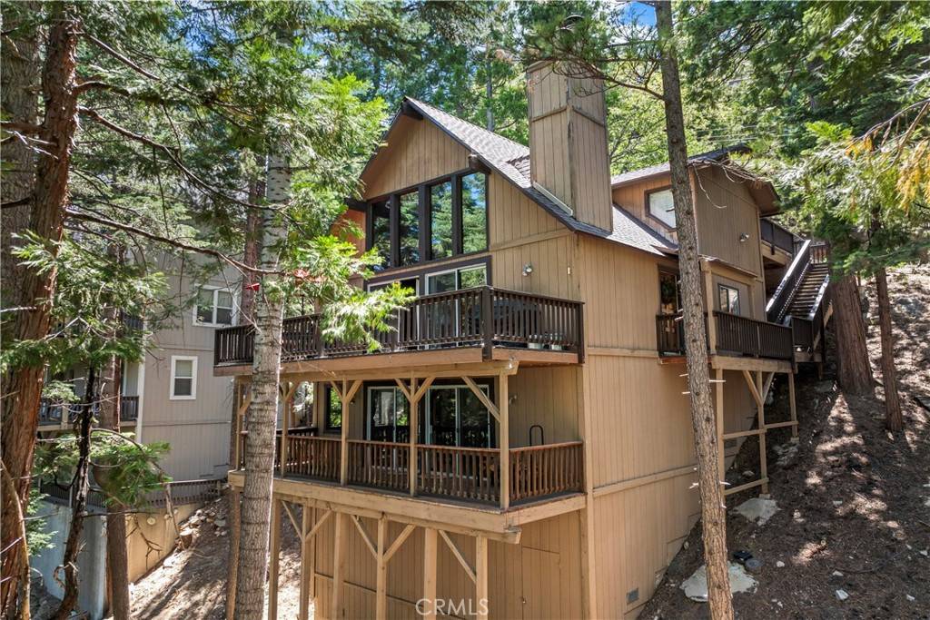 Lake Arrowhead, CA 92317,279 Old Toll RD