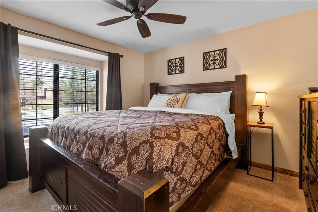 Big Bear Lake, CA 92315,799 Cienega RD